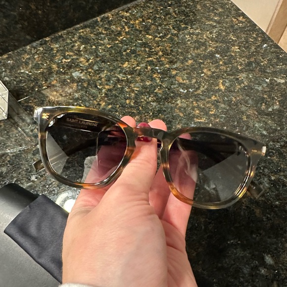 Saint Laurent NWT SL 28 Sunglasses in Dark Tortoise Brown - Picture 2 of 9